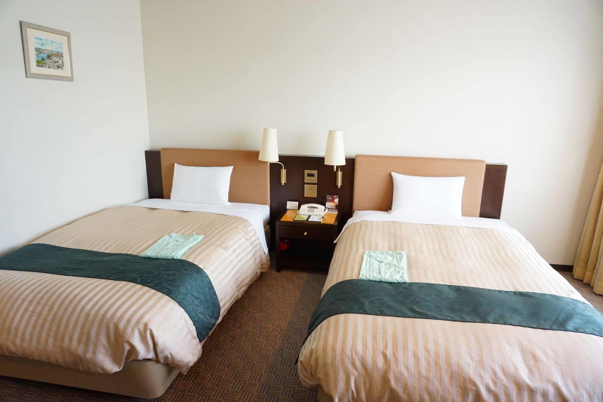 Kkr Hotel Hakata Fukuoka  Eksteriør billede