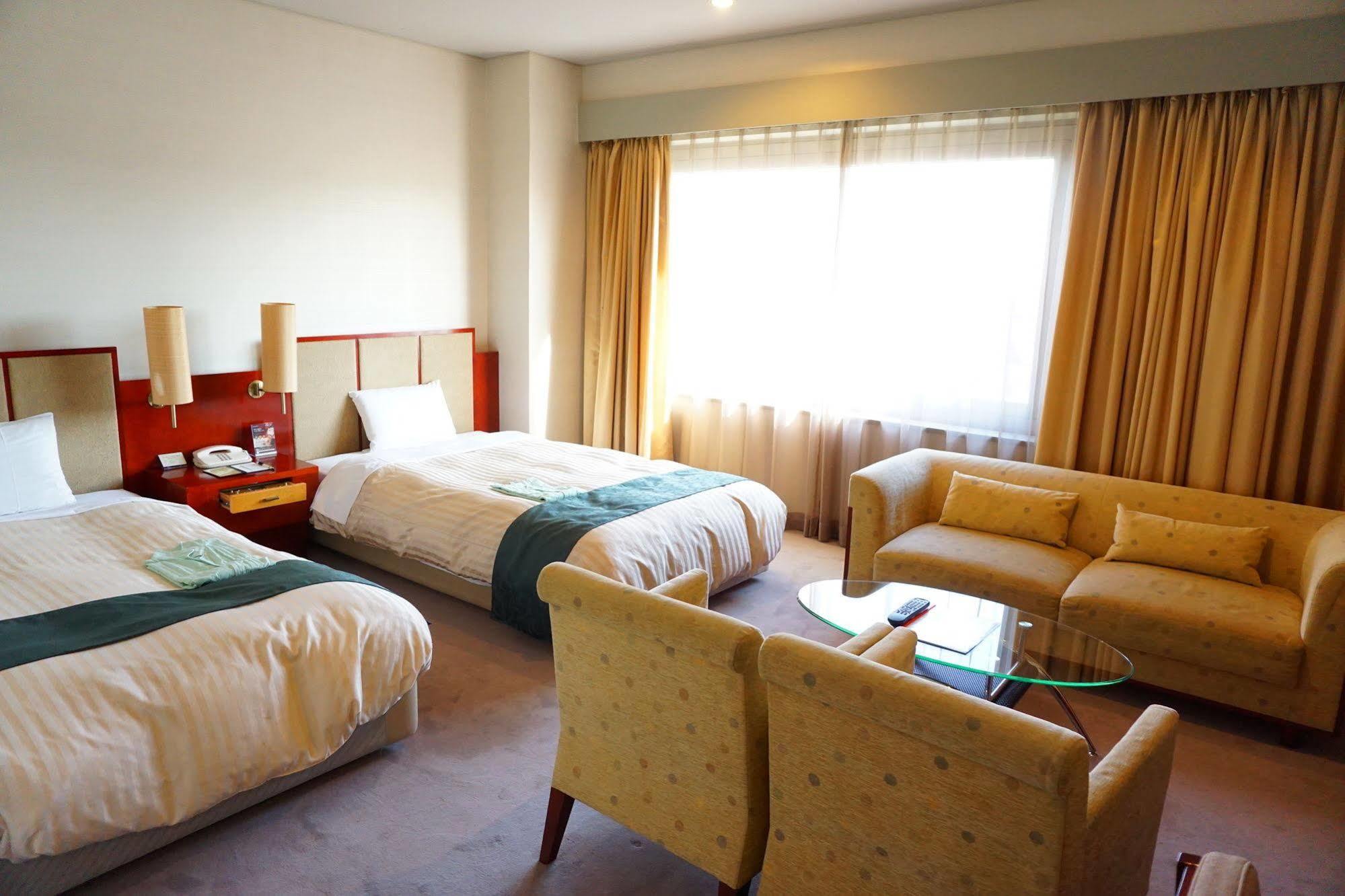 Kkr Hotel Hakata Fukuoka  Eksteriør billede